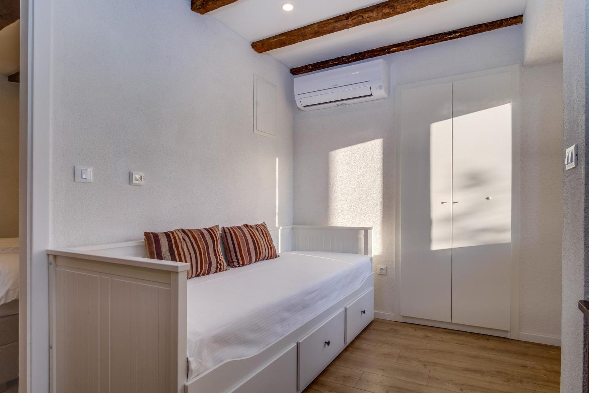 Appartement Casa Rustica à Mali Lošinj Extérieur photo