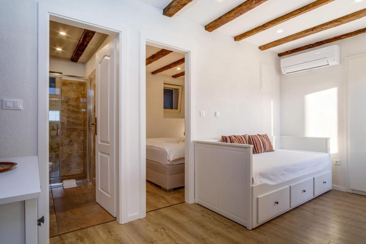 Appartement Casa Rustica à Mali Lošinj Extérieur photo